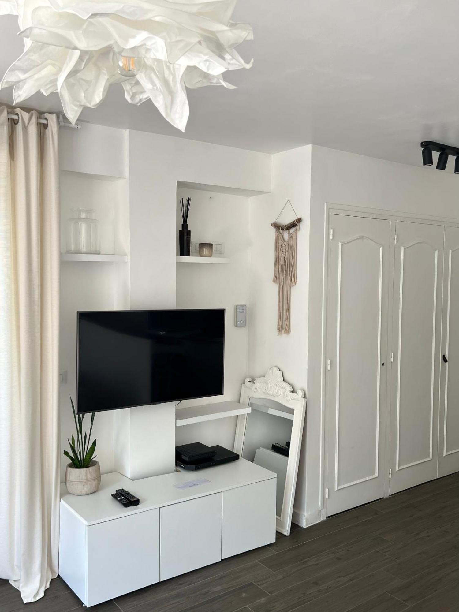 Cosy Studio With Garden And Free Parking - La Turbie Exteriör bild
